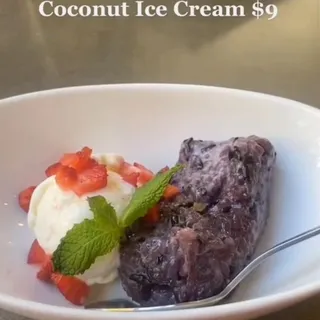 Sweet Blackrice with Coconut Icecream