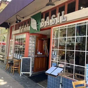 Thai Basil Store Front, Sunnyvale, CA.