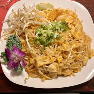Chicken pad Thai
