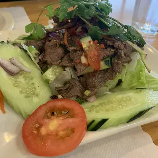 BBQ Beef Salad