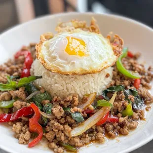 Krapow Moo Sub Khai Daow (Spicy Basil)
