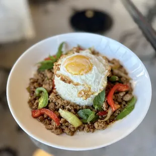 Krapow Moo Sub Dhai Daow (Spicy Basil)