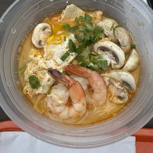 Tum Yom Noodles Soup