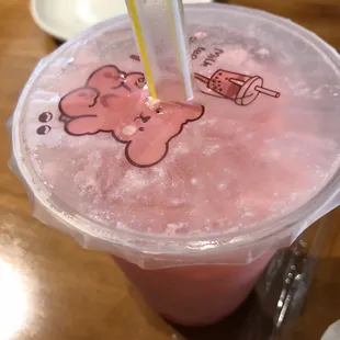 Yellow Curry Strawberry Milk Tea