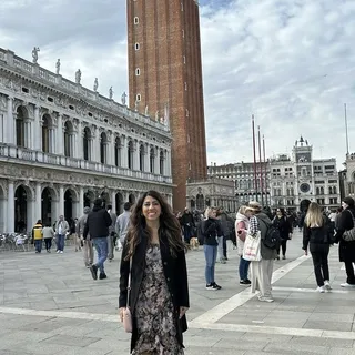 Adi S.