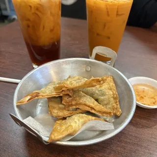 Fried pork wonton