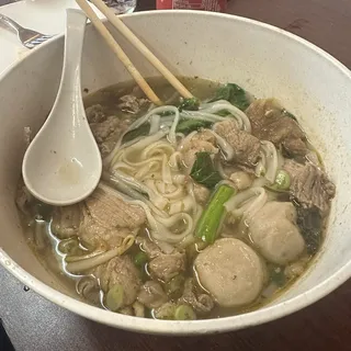 Beef noodles soup