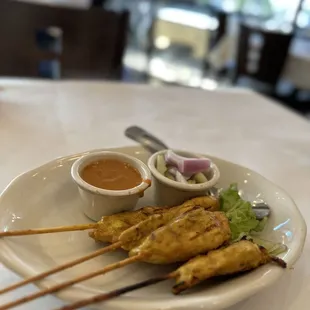 grilled chicken skewers with dipping sauce