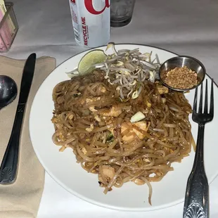 Fantastic Chicken Pad Thai (medium spicy) !!!