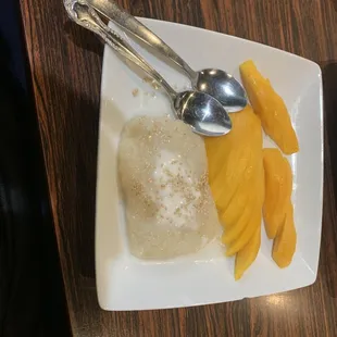 Mango sticky rice
