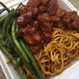 Mango chicken, noodles and green beans- my FAVORITE!