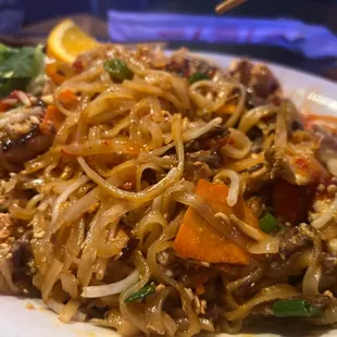 ramen and noodles, noodle dish, noodle soup, food, ramen, noodles