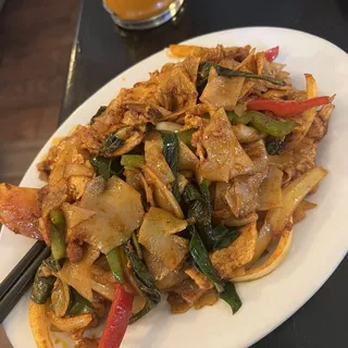 Drunken Noodles Lunch