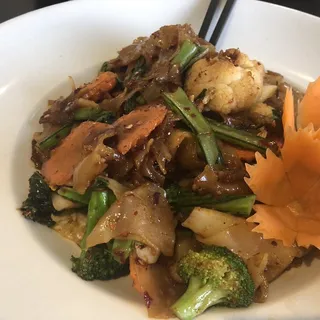 Pad See Ew Lunch
