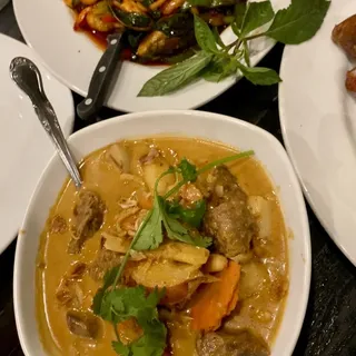 Seafood Medley Dinner