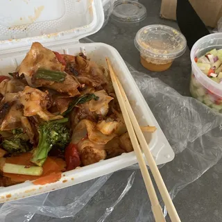 Drunken Noodles Dinner