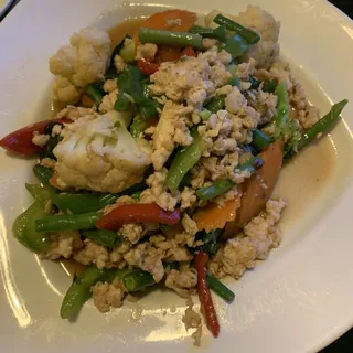 Spicy Chicken with Basil