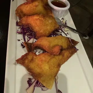 Seafood Cream Cheese Wonton