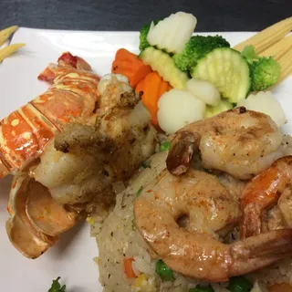 Fried-rice Lobster in Red Curry