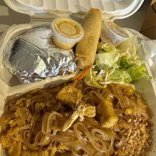 Tofu Pad Thai Lunch Special (comes w/ a side of rice, salad &amp; vegetable egg roll) *I ordered mine with no bean sprouts or onions