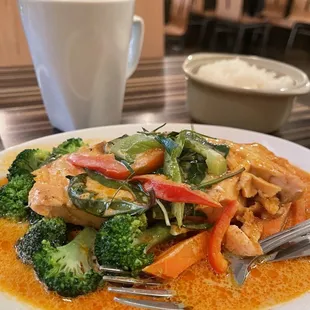 TS4. Coconut Salmon Shoo-Shie Specialty (requested Sticky Rice)