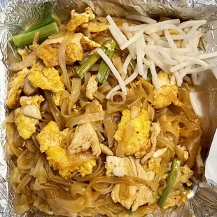 43. Pad Thai with chicken