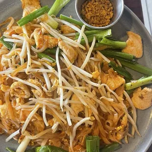 Chicken Phad Thai