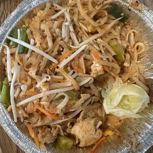 Pad Thai with chicken