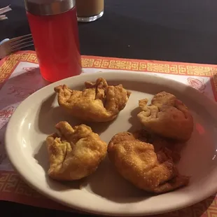 Crab Rangoon half order