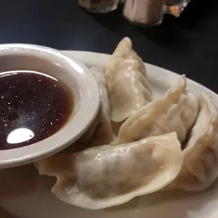 Steamed dumplings