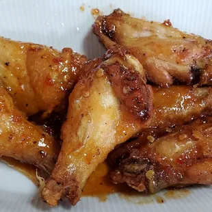 Thunder wings with Volcano sauce