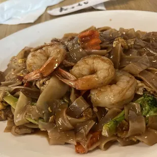 Pad See-Ew Noodles with shrimp  very hot , the  sauce is kinda sweet but really good. Veggies cook through and comes with 4 shrimp