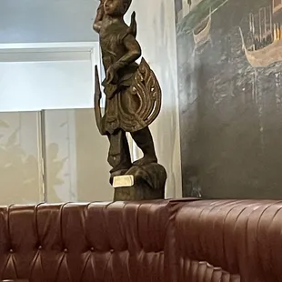 Statue