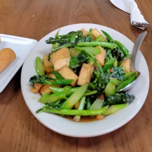 Broccoli tofu stir fry