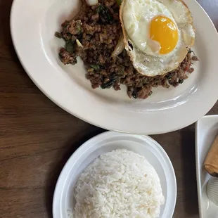 Spicy pad ka pao