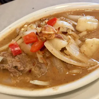 45. Massamun Curry Dinner