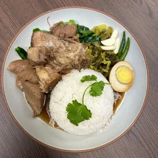 Stewed Pork Leg