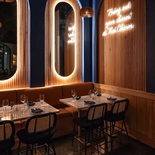 paella, interior