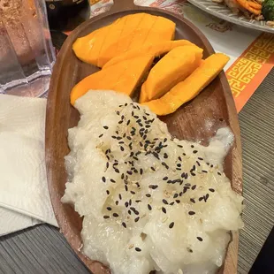 Sweet Sticky Rice with Mango (Seasonal)