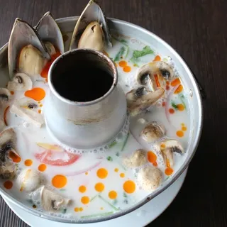 Tom Kar Seafood Soup