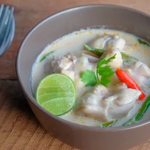Tom Kha kai