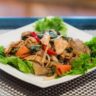 Chicken Drunken Noodle