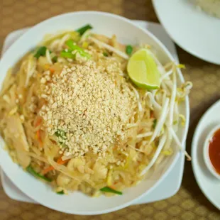 Pad thai