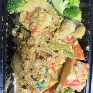 Yellow Seafood Curry