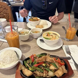 Basil Pepper Sizzling Fish