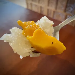 Mango sticky rice