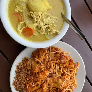 Yellow Curry with Chicken and Pad Thai Wide Flat Noodles with Chicken