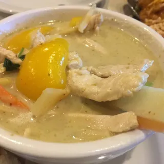 Avocado Chicken Curry