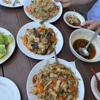 Thai Fried Rice with Crab Meat
