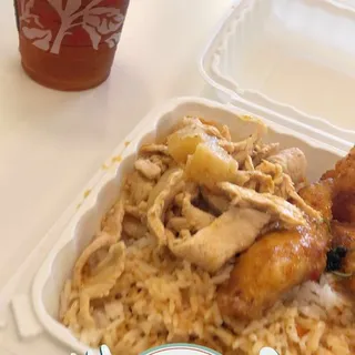 Large Pineapple Curry with Chicken